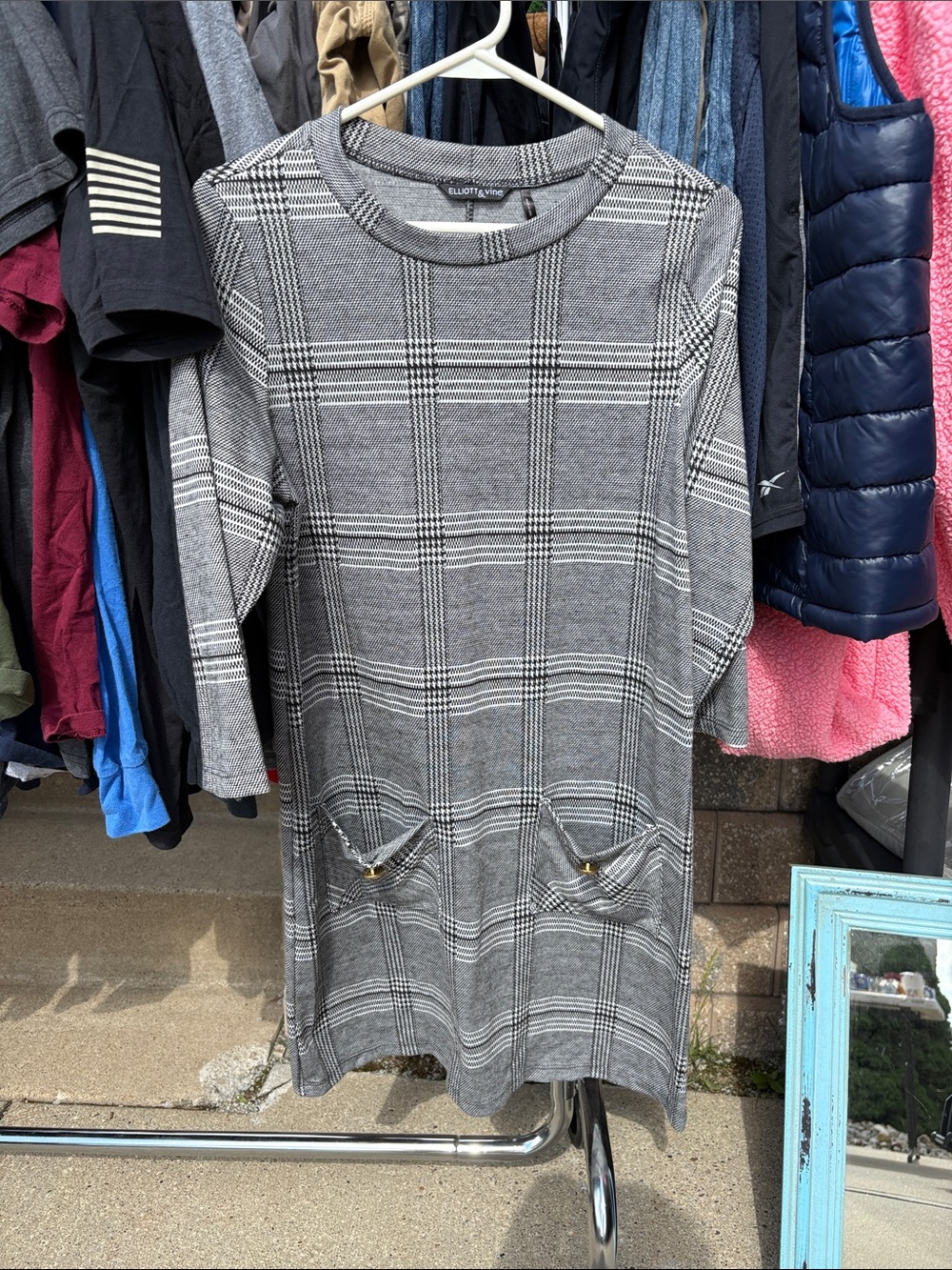 Elliott Lauren Gray Plaid Knit Shift Dress with Zip Pockets